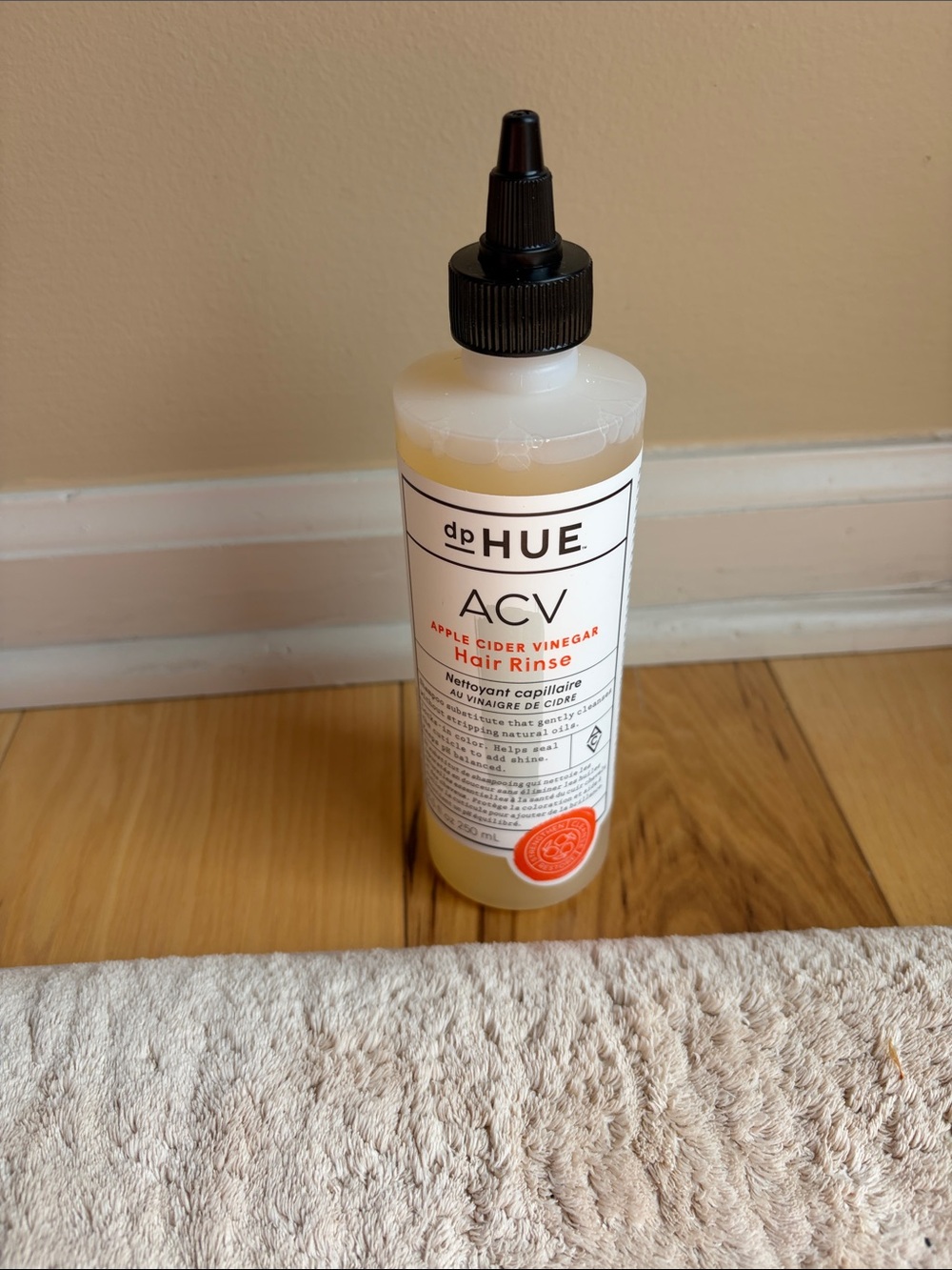 dpHUE ACV Apple Cider Vinegar Hair Rinse - White